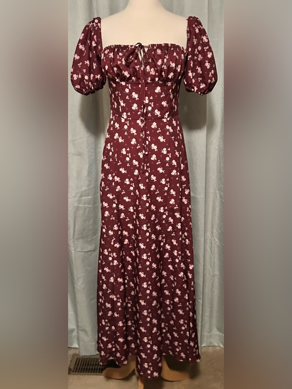 Women’s Burgundy Floral Puff-Sleeve Maxi Dress